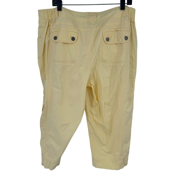Chico's 3 Yellow Cargo Capris Pants Womens Size 16 Cotton stretch pockets - Picture 3 of 8